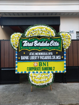 Papan Bunga Duka di Gatak